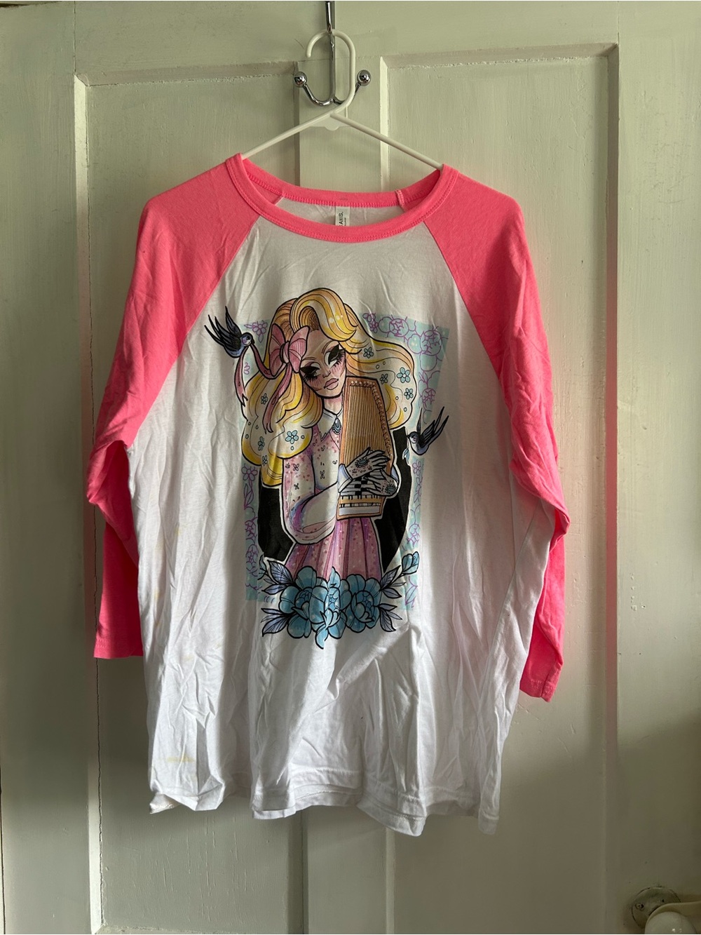 Trixie Matel Pink & White Graphic Raglan Top